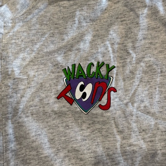 🔥VINTAGE 90’s …1993 Looney Tunes Wild Coyote Road Runner baseball-T 🔥 - Picture 4 of 6